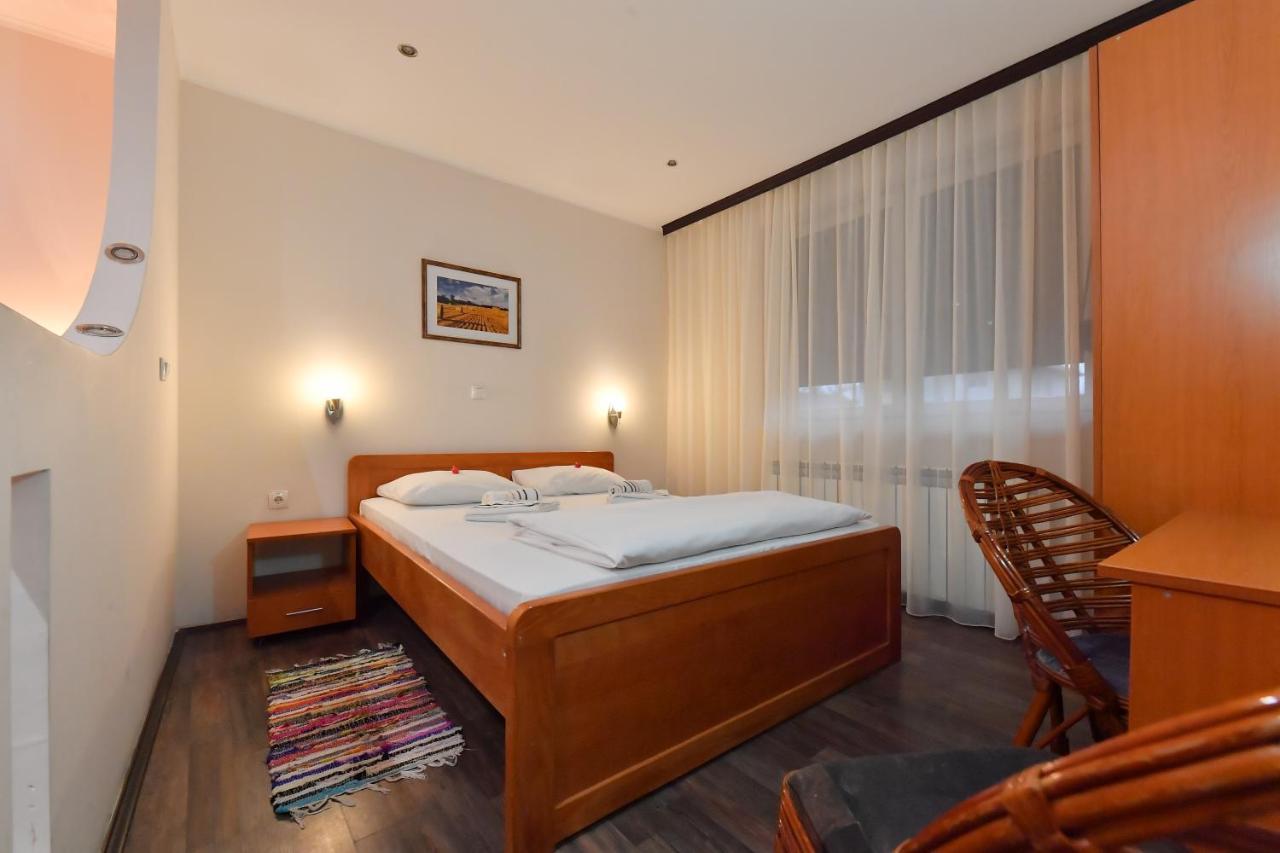 Apartments & Accommodation Stojic نوفي ساد المظهر الخارجي الصورة